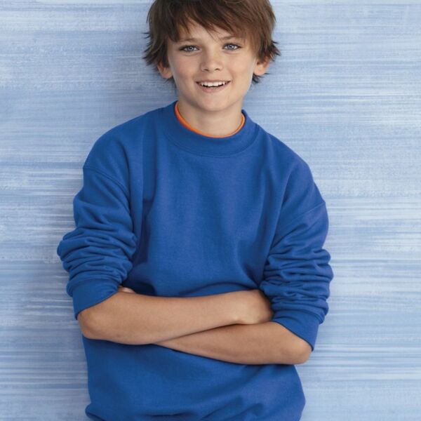 Heavy Blend Youth Crewneck Gildan Sweatshirt Thumbnail